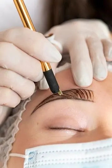 Microblading and Brow Artistry training session at the Kira Exotica beauty academy in Indore